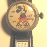 часы с микки маусом
